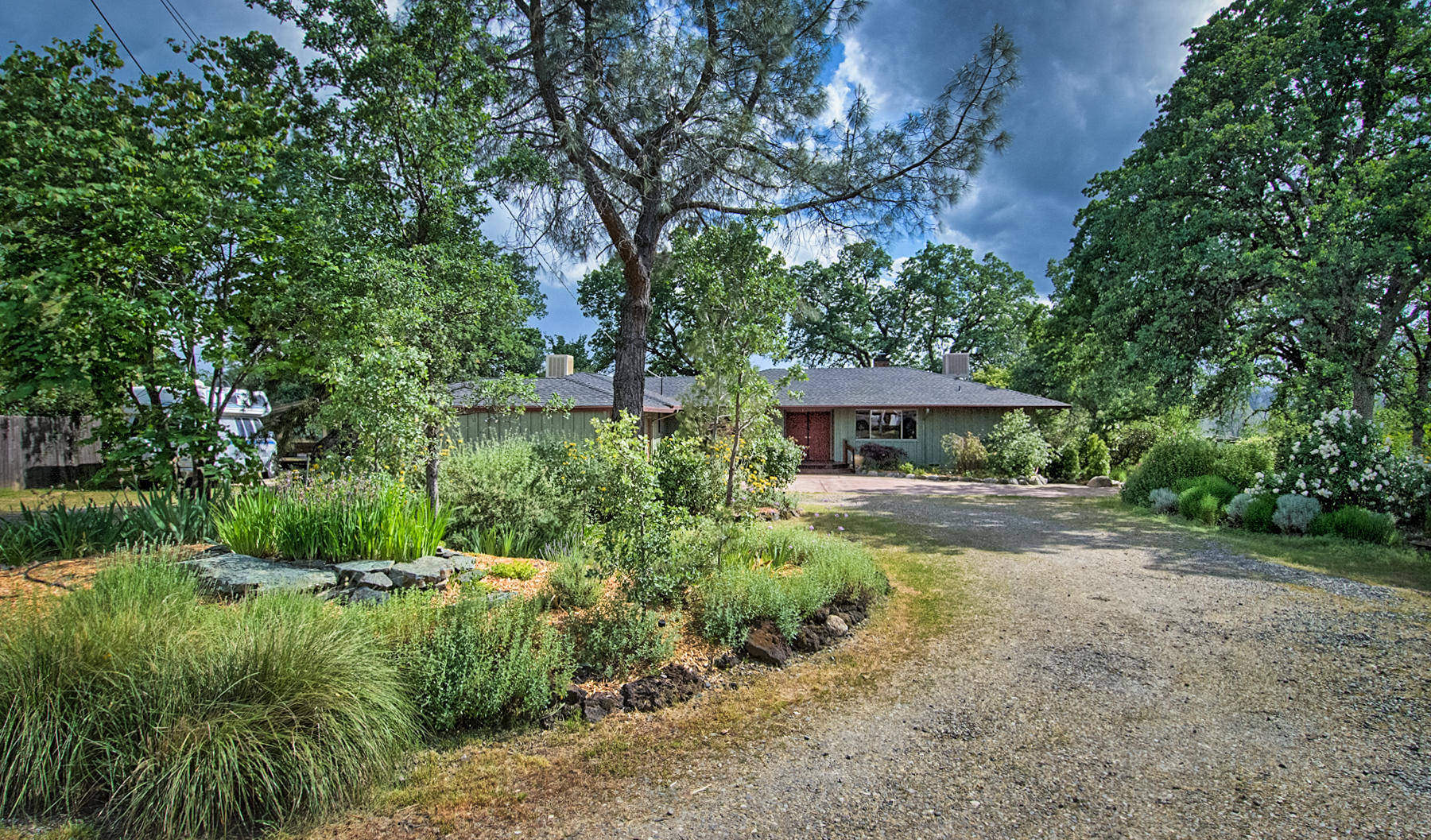 3395 Santa Rosa Way Redding, CA 96003 - Photo 4 of 61 santa rosa-165