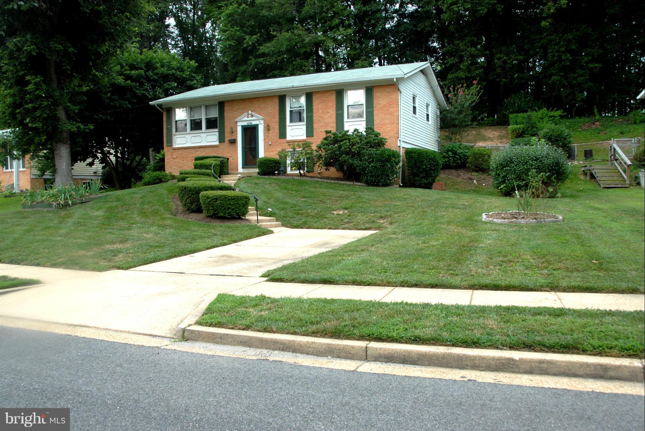 6306 Alberta Street Springfield, VA 22152 - Photo 1 of 21 Exterior (Front)