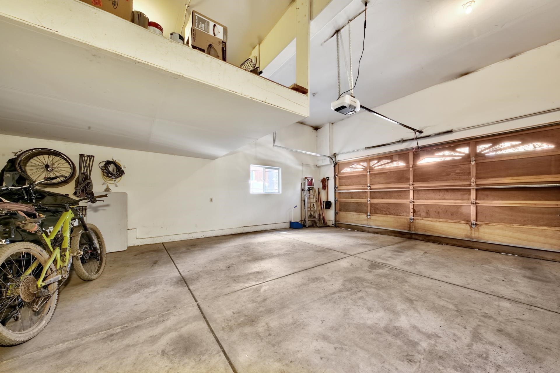 10501 Heather Road Truckee, CA 96161 - Photo 19 of 21 a view of a room with gym equipment