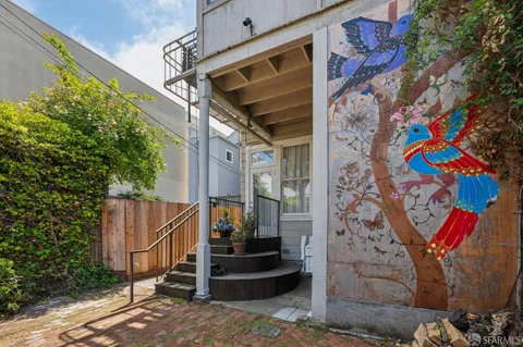 $2,995,000 | 3320 22nd Street, San Francisco, CA 94110
