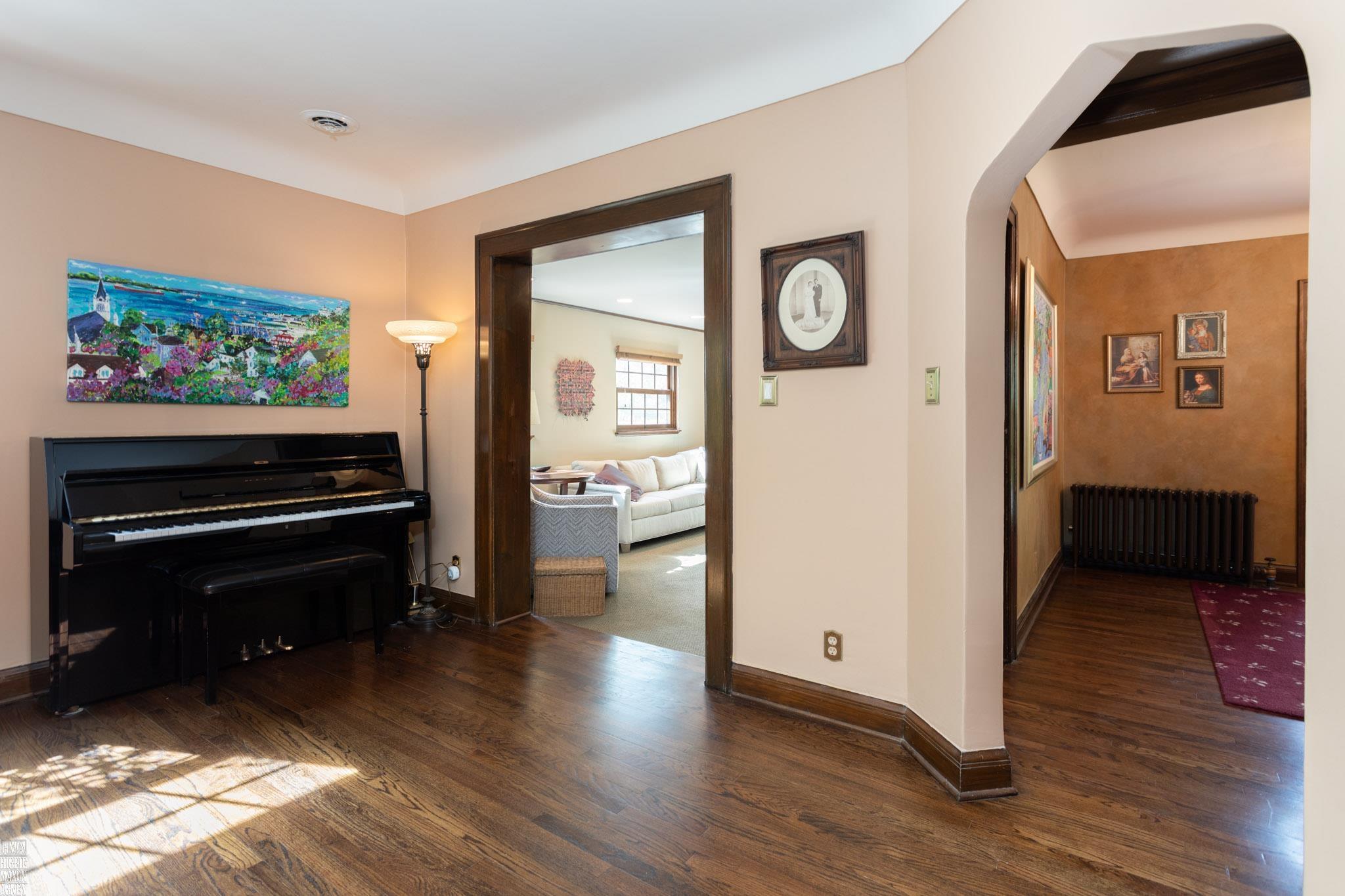 859 Westchester Road Grosse Pointe Park, MI 48230 - Photo 5 of 48