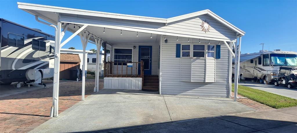 5362 Southeast 65th Avenue Okeechobee, FL 34974 - Photo 1 of 38