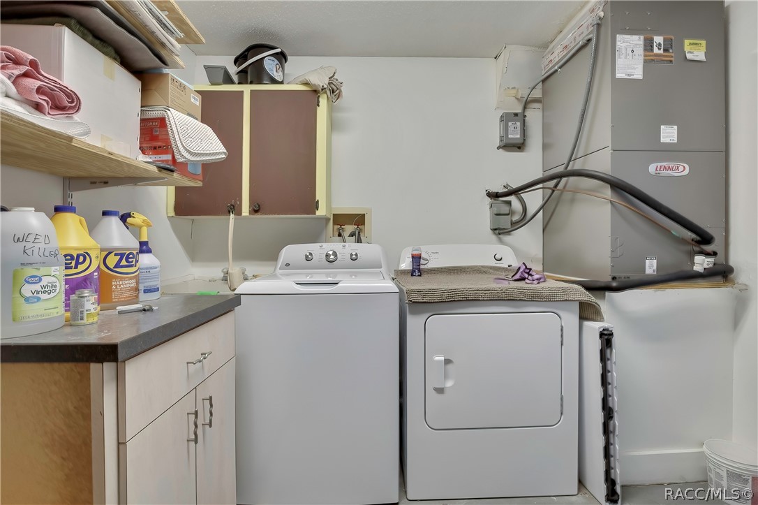 2 Quail Run Homosassa, FL 34446 - Photo 33 of 36 Washer and dryer are included in the sale