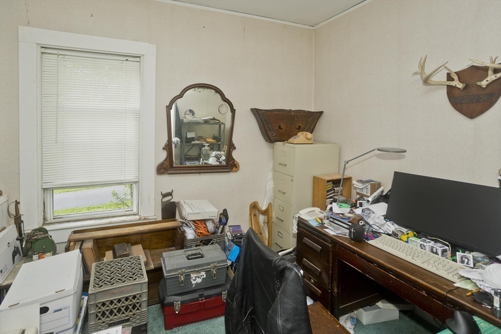 78 Lyman Road Northampton, MA 01060 - Photo 11 of 35