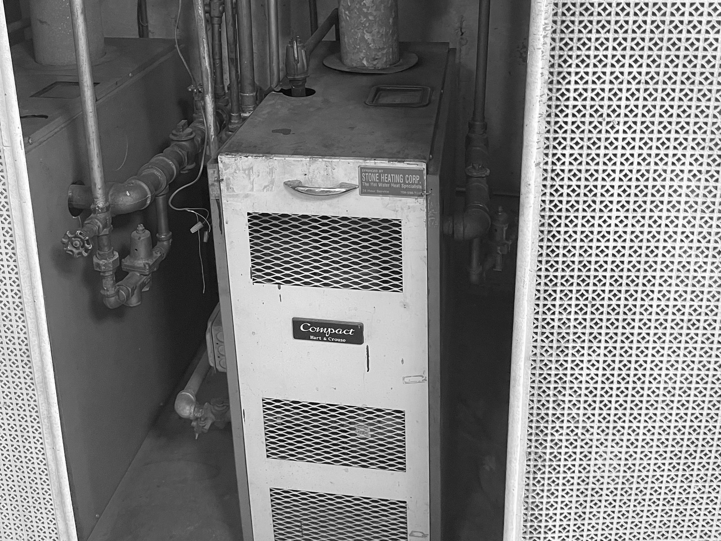 5325 West 53rd Place Chicago, IL 60638 - Photo 15 of 25 a bathroom with a sink