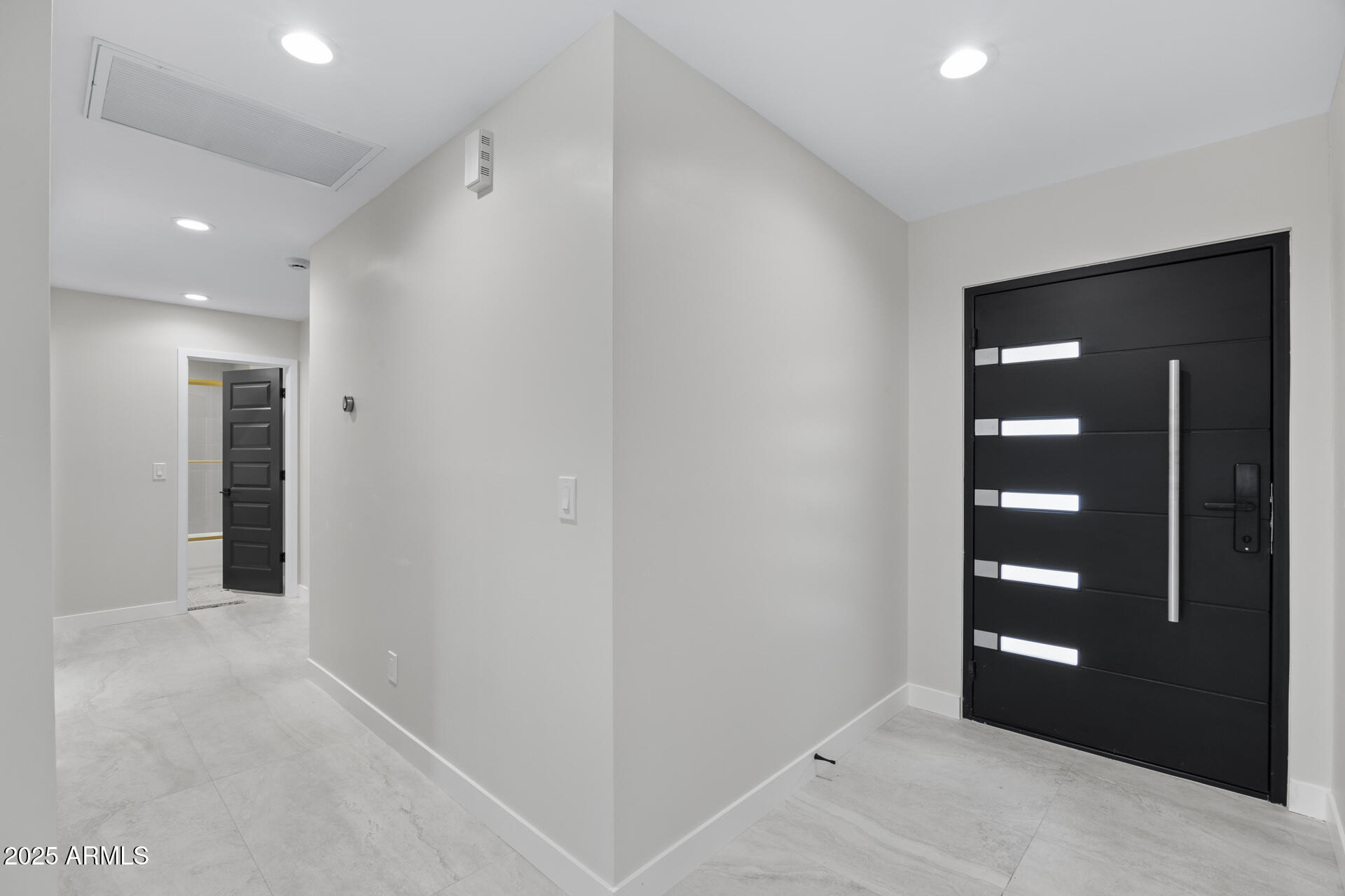 4059 East Cholla Street Phoenix, AZ 85028 - Photo 42 of 70 Entry Way & Hallway to Bedrooms