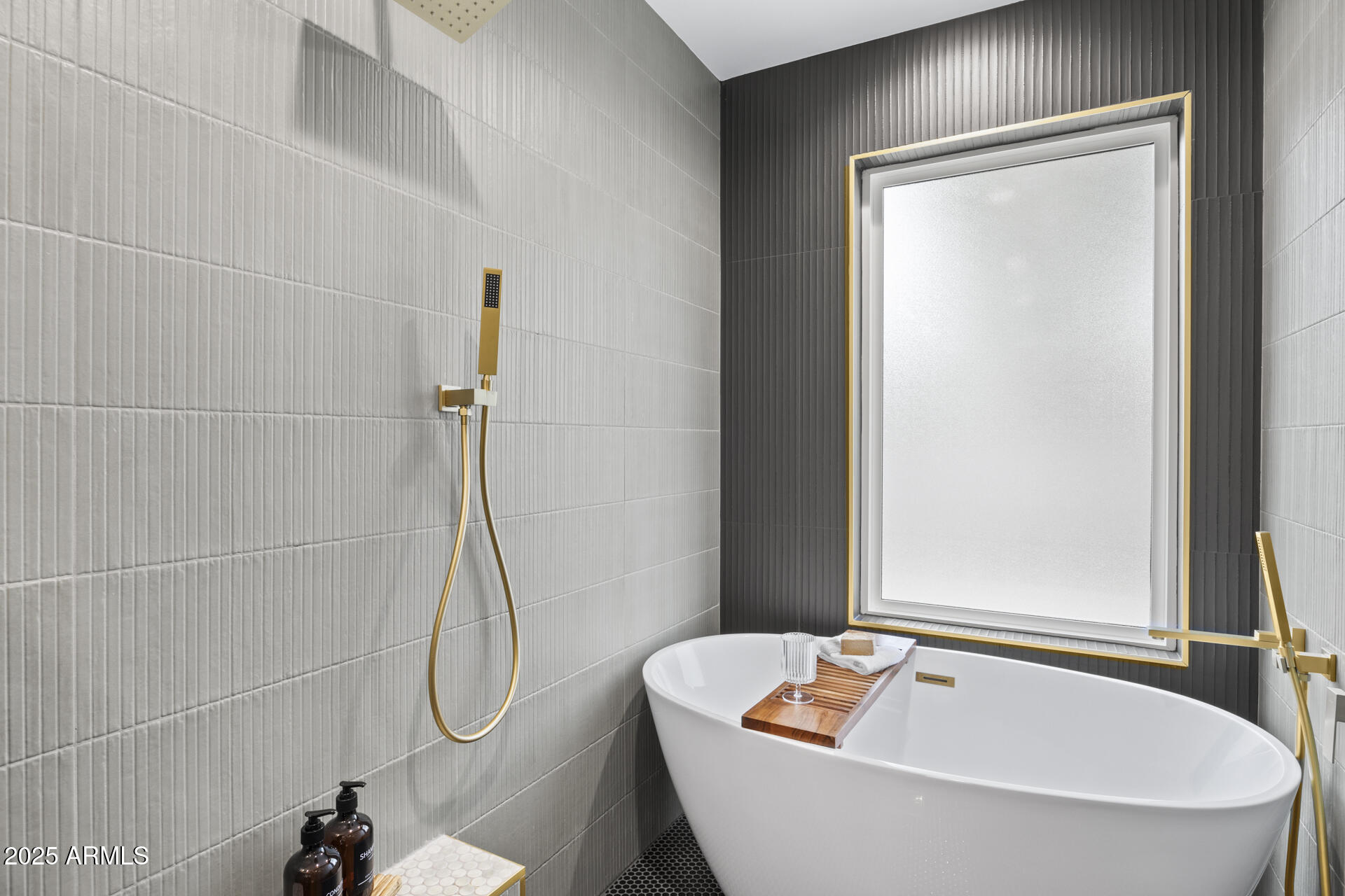 4059 East Cholla Street Phoenix, AZ 85028 - Photo 59 of 70 a bathroom with a bath tub and a shower