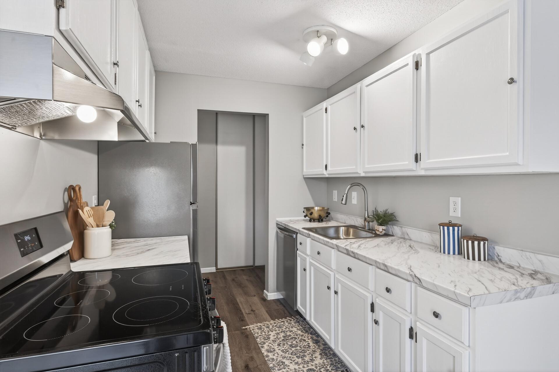 4612 Cedar Lake Road, Unit 4 St. Louis Park, MN 55416 - Photo 17 of 30