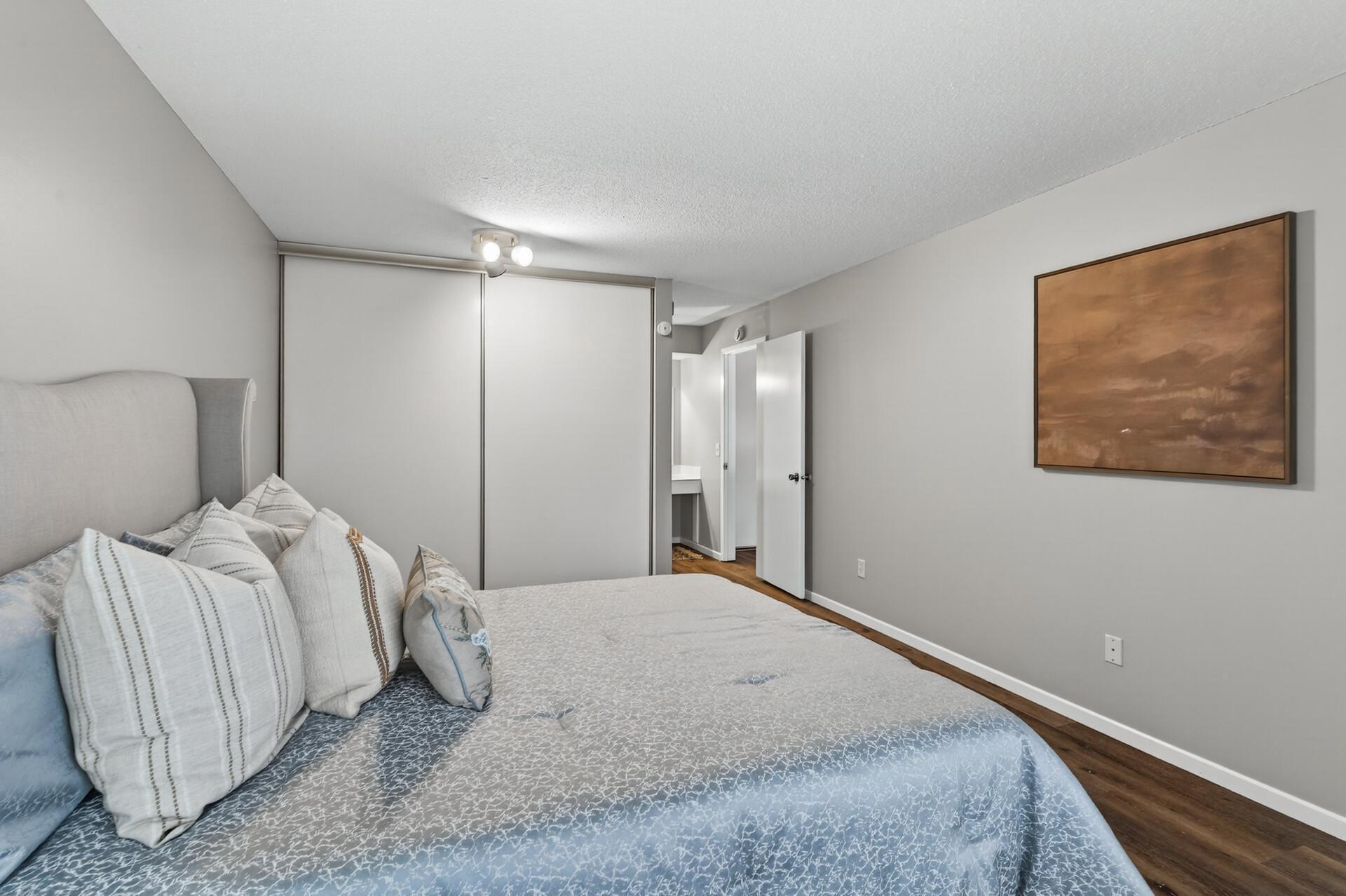 4612 Cedar Lake Road, Unit 4 St. Louis Park, MN 55416 - Photo 20 of 30