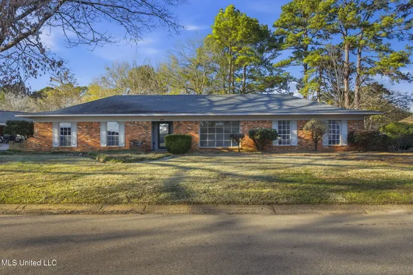 $274,000 | 29 Stonegate Drive, Brandon, MS 39042