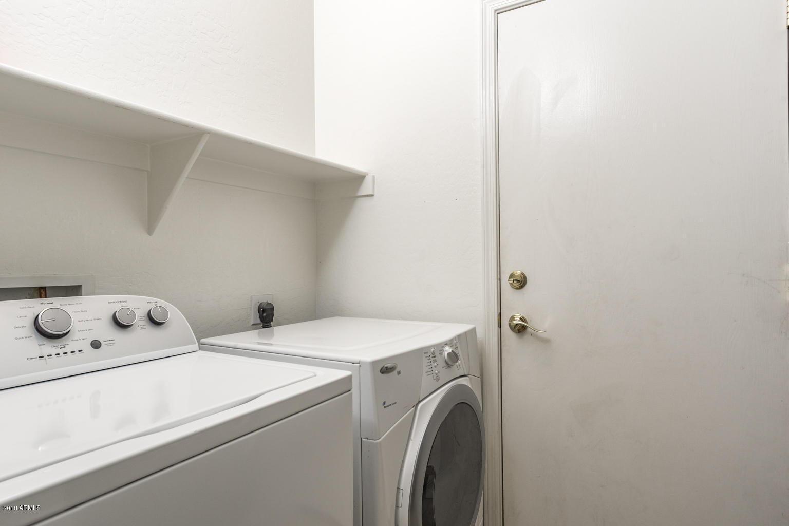43279 West Venture Road Maricopa, AZ 85138 - Photo 13 of 22 Separate laundry room