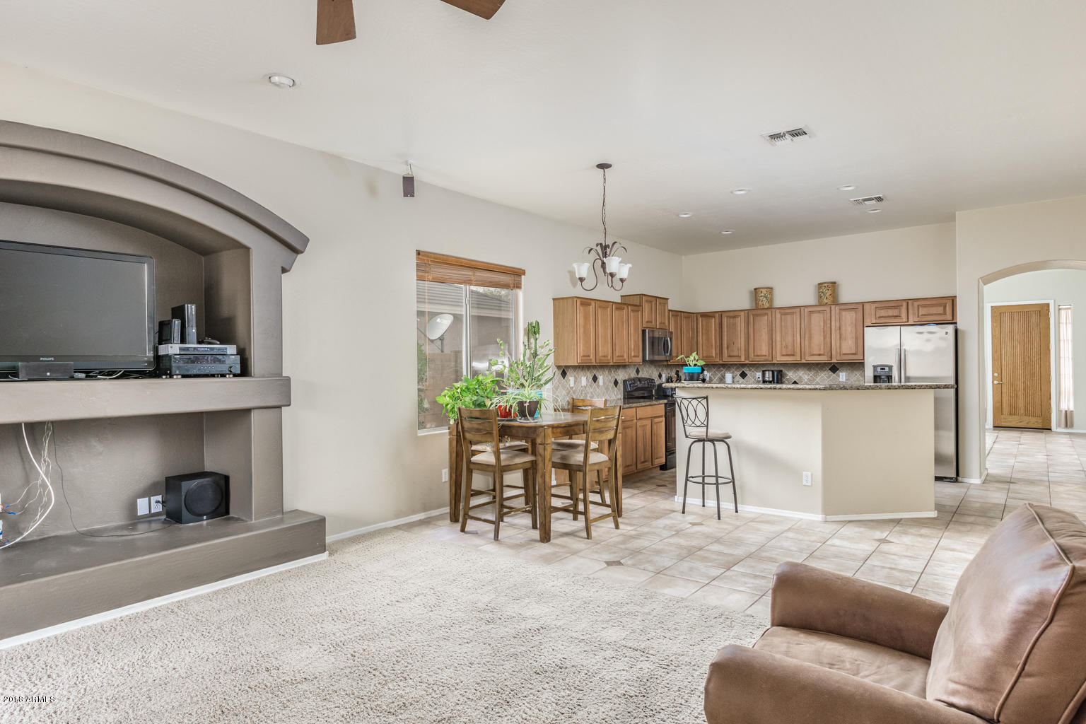 43279 West Venture Road Maricopa, AZ 85138 - Photo 9 of 22 43279 W Venture Rd 012