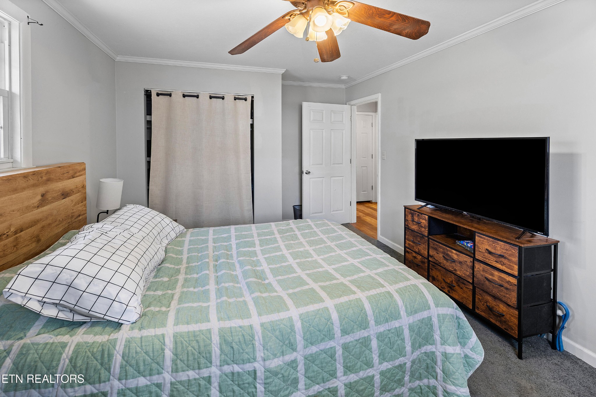 2105 Cox Road Dandridge, TN 37725 - Photo 13 of 22 Gallery Image 13
