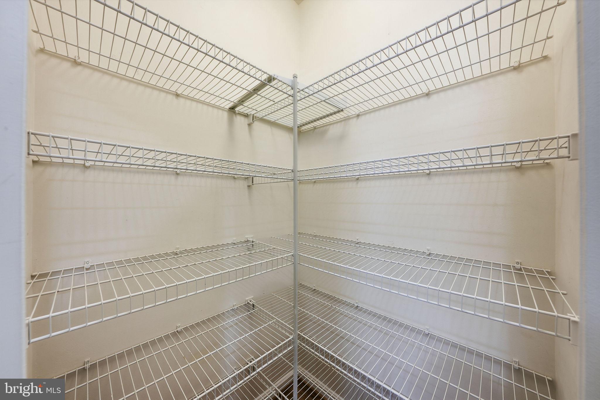 9539 Center Street Manassas, VA 20110 - Photo 15 of 40 Pantry