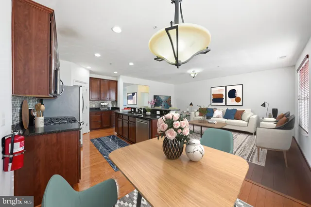 $440,000 | 9539 Center Street, Manassas, VA 20110