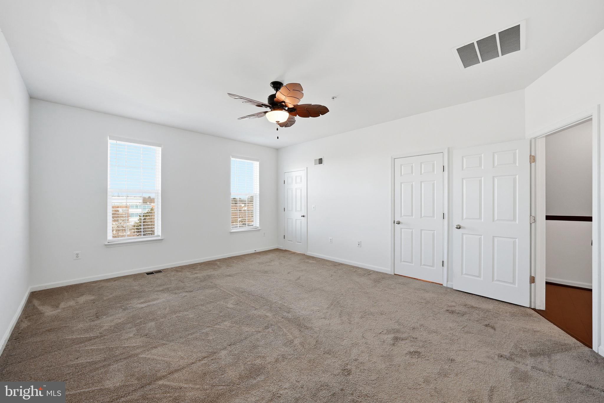 9539 Center Street Manassas, VA 20110 - Photo 23 of 40 Primary Bedroom with 2 WIC