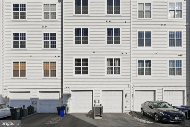 $440,000 | 9539 Center Street, Manassas, VA 20110