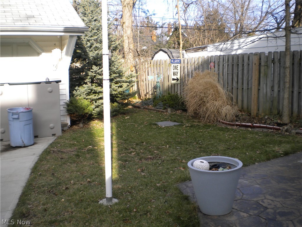 18215 Landseer Road Cleveland, OH 44119 - Photo 17 of 21 Gallery Image 17