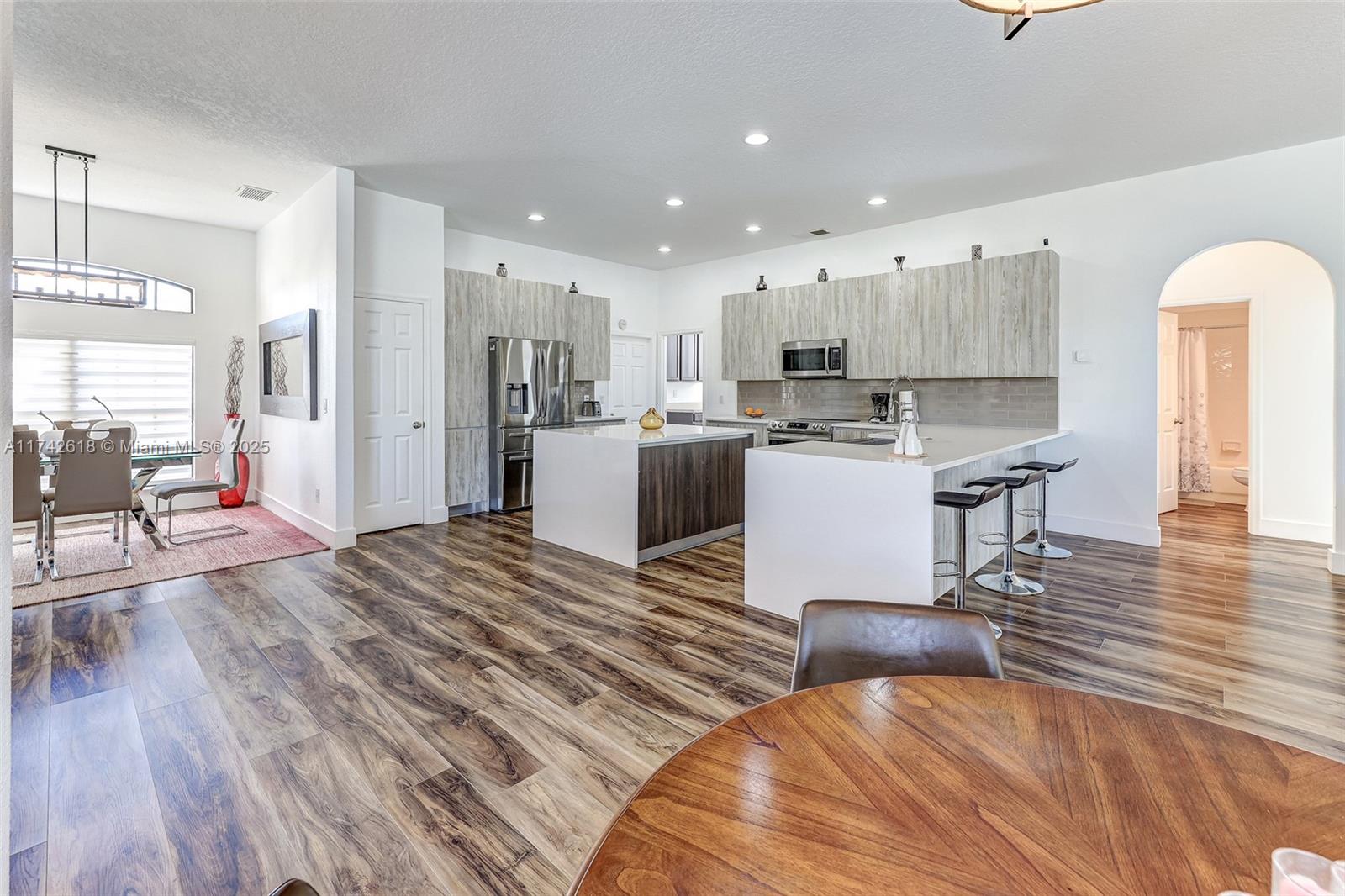 652 Coventry Road Davenport, FL 33897 - Photo 15 of 67