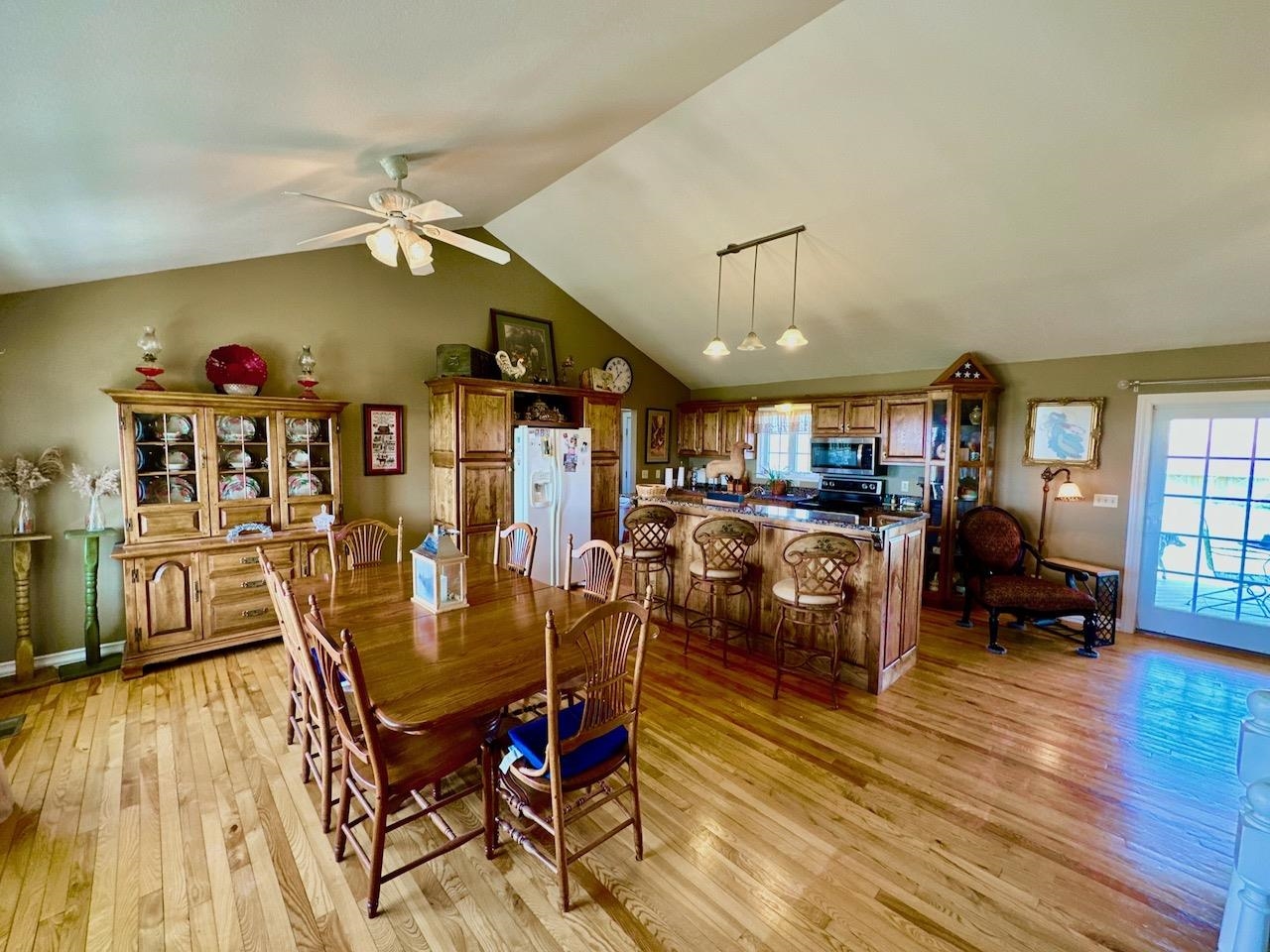 2078 Ritchie Road Gladwin, MI 48624 - Photo 2 of 64