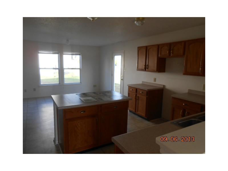 9956 Blue Ridge Way Indianapolis, IN 46234 - Photo 3 of 12 Gallery Image 3