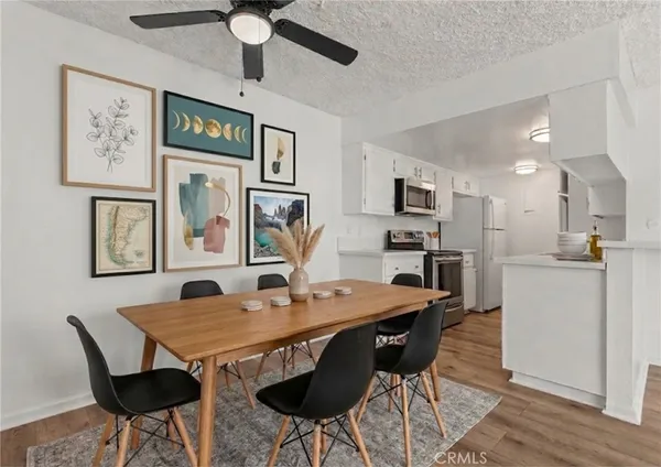 $299,000 | 8649 Sunland Boulevard, Unit 5, Sun Valley, CA 91352