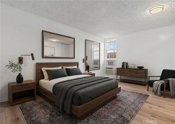 $299,000 | 8649 Sunland Boulevard, Unit 5, Sun Valley, CA 91352