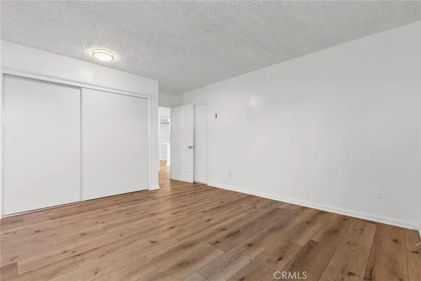 $299,000 | 8649 Sunland Boulevard, Unit 5, Sun Valley, CA 91352