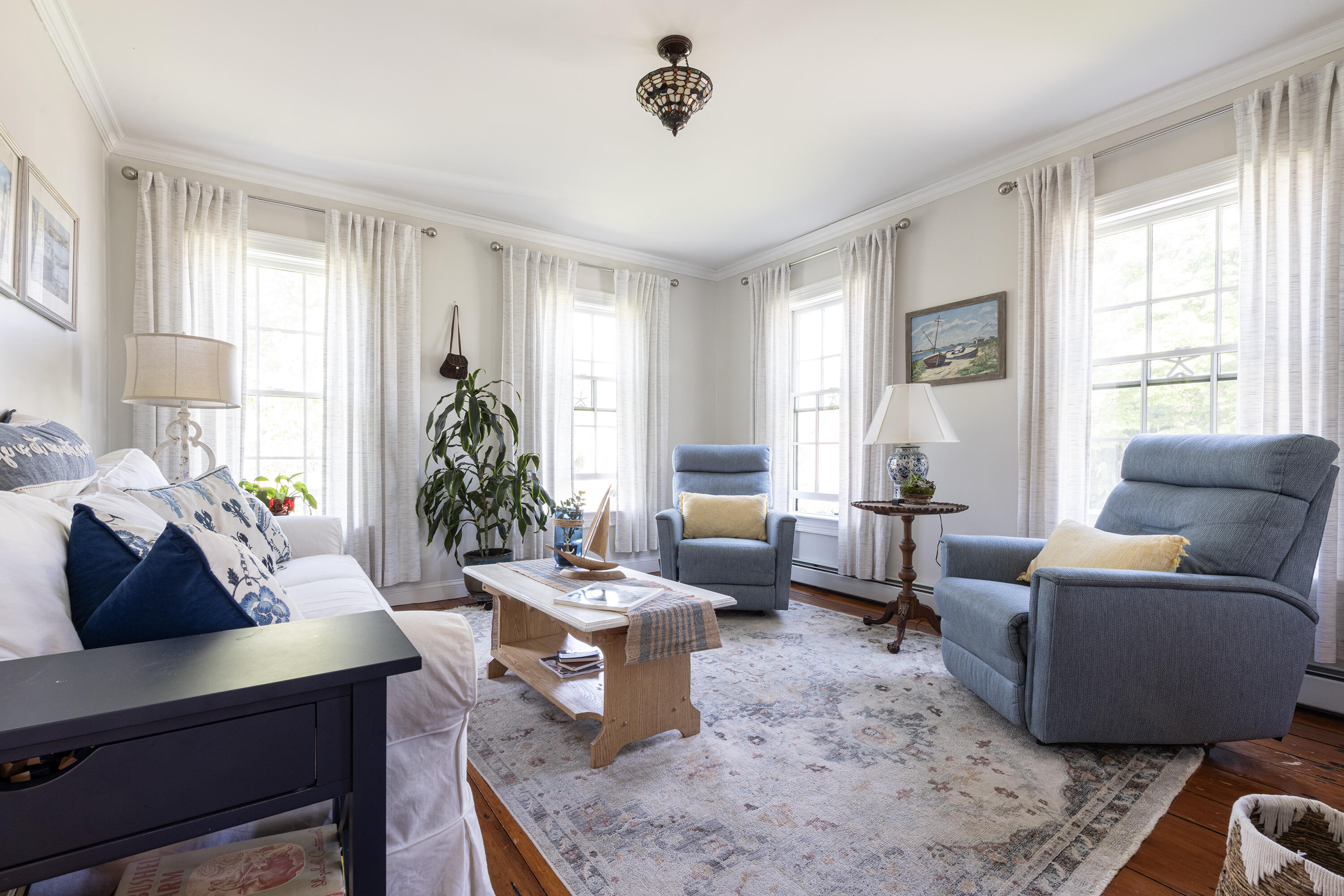 9 Langsford Road Kennebunkport, ME 04046 - Photo 10 of 49 09_9LangsfordRd_Booth