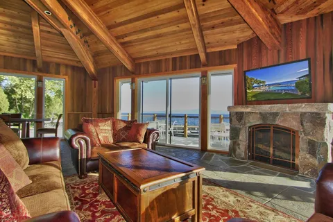 $1,700,000 | 9200 Brockway Springs Drive, Unit 68, Kings Beach, CA 96143