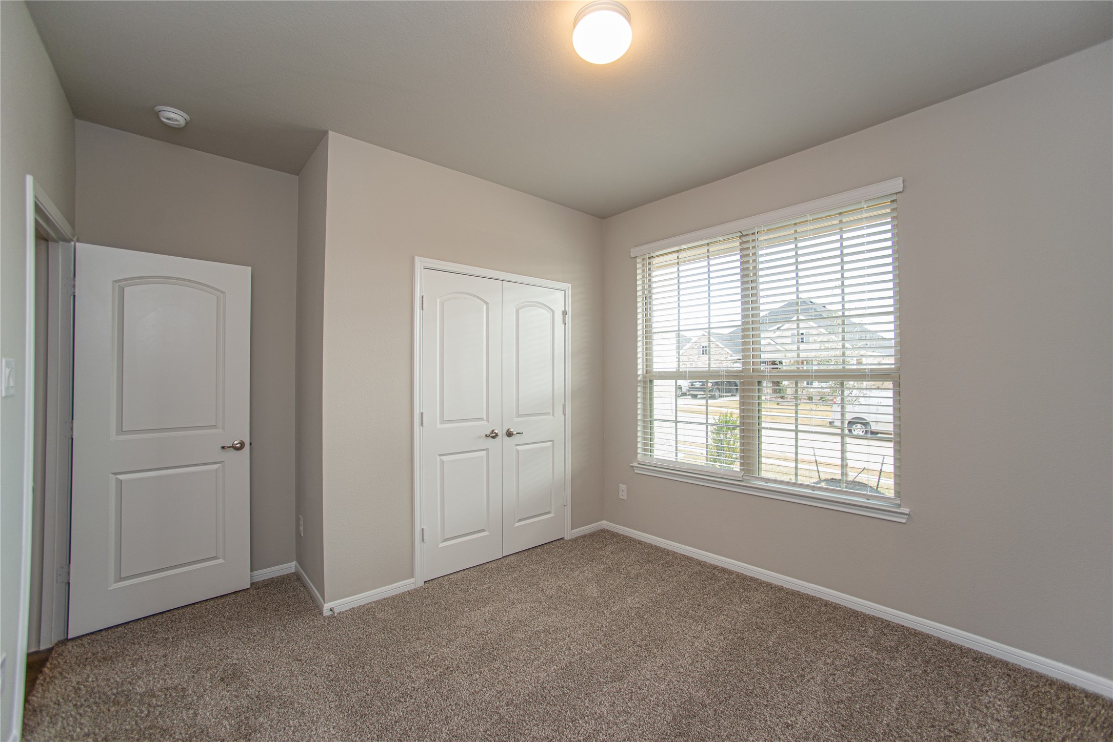 439 Stonebrook Lane Conroe, TX 77304 - Photo 8 of 19