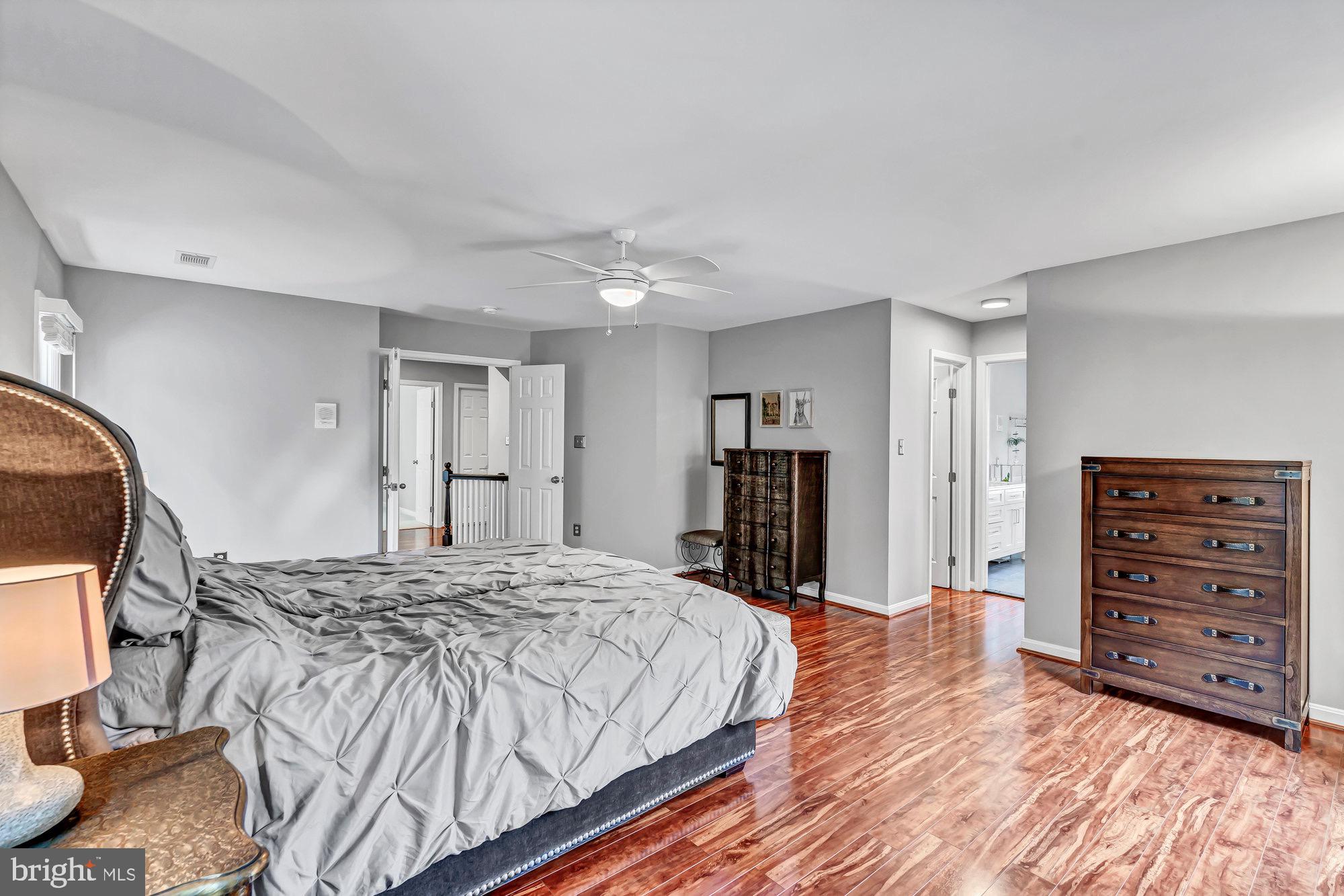 215 Tapawingo Road Southeast Vienna, VA 22180 - Photo 37 of 91