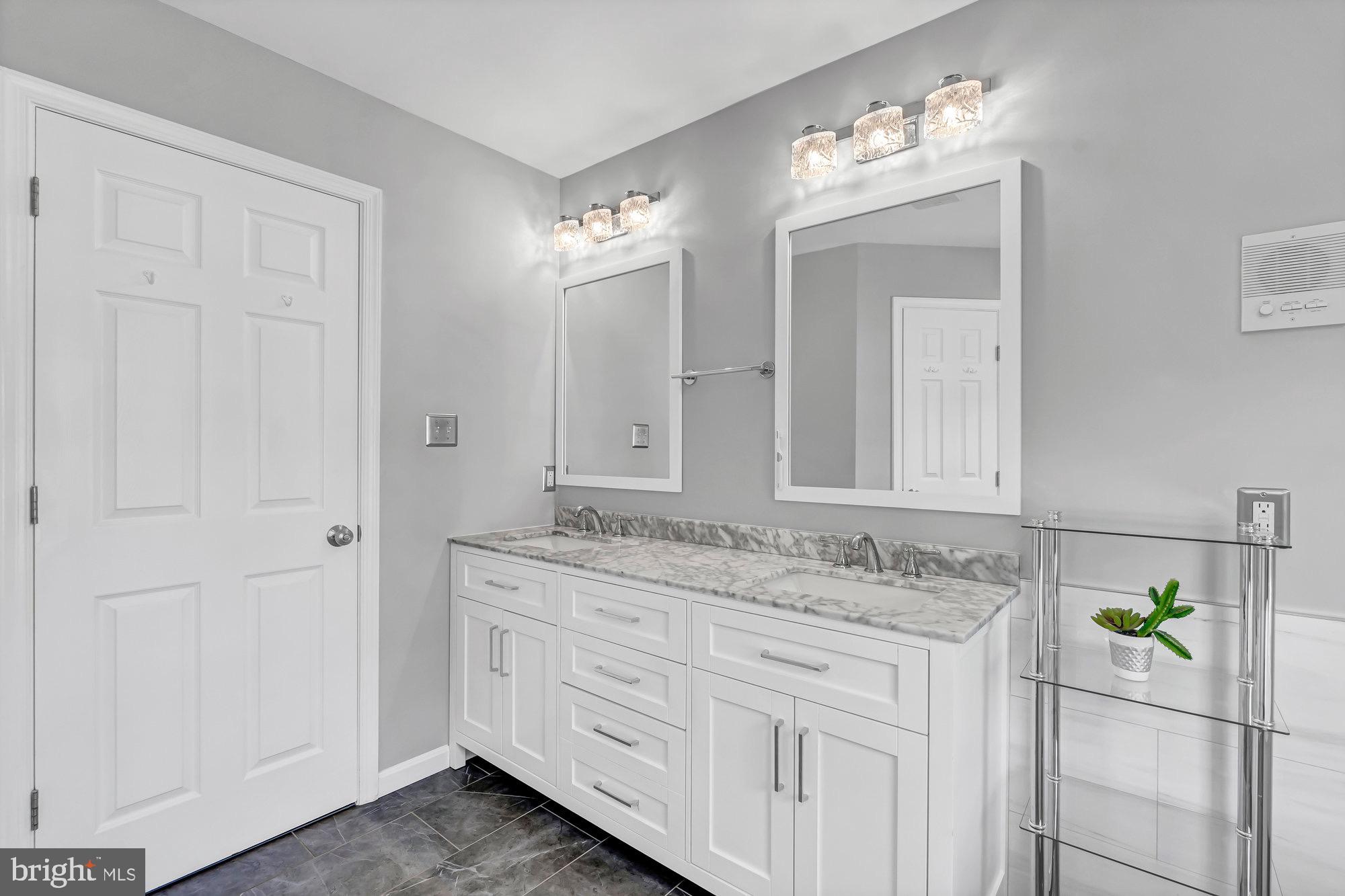 215 Tapawingo Road Southeast Vienna, VA 22180 - Photo 44 of 91