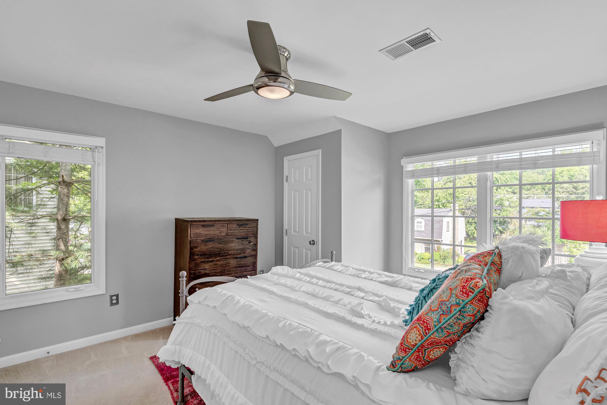 215 Tapawingo Road Southeast Vienna, VA 22180 - Photo 52 of 91