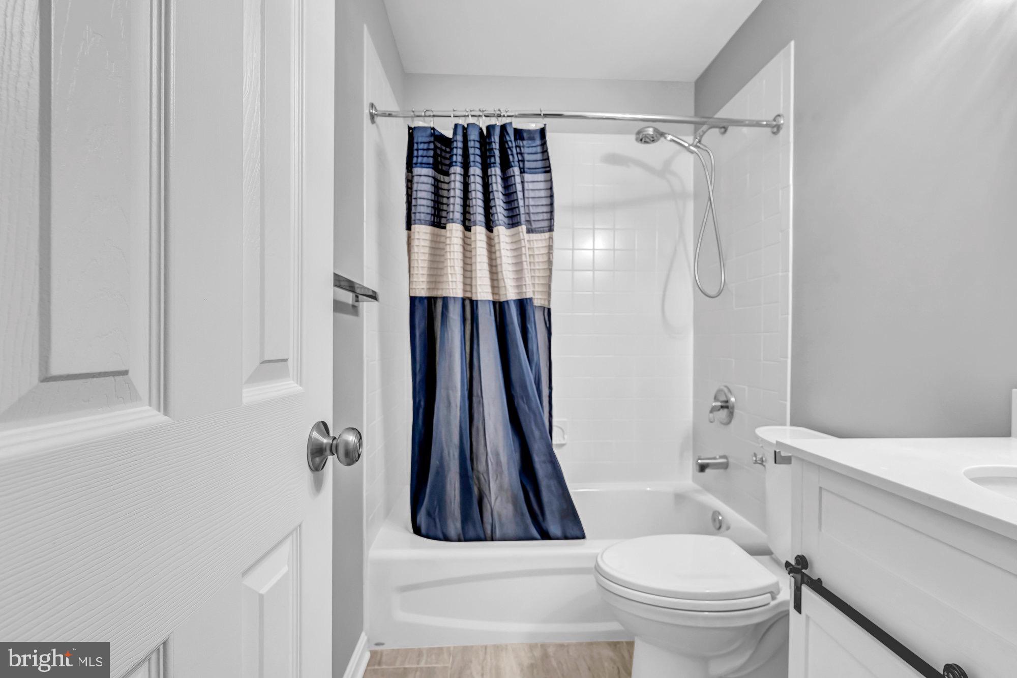 215 Tapawingo Road Southeast Vienna, VA 22180 - Photo 57 of 91