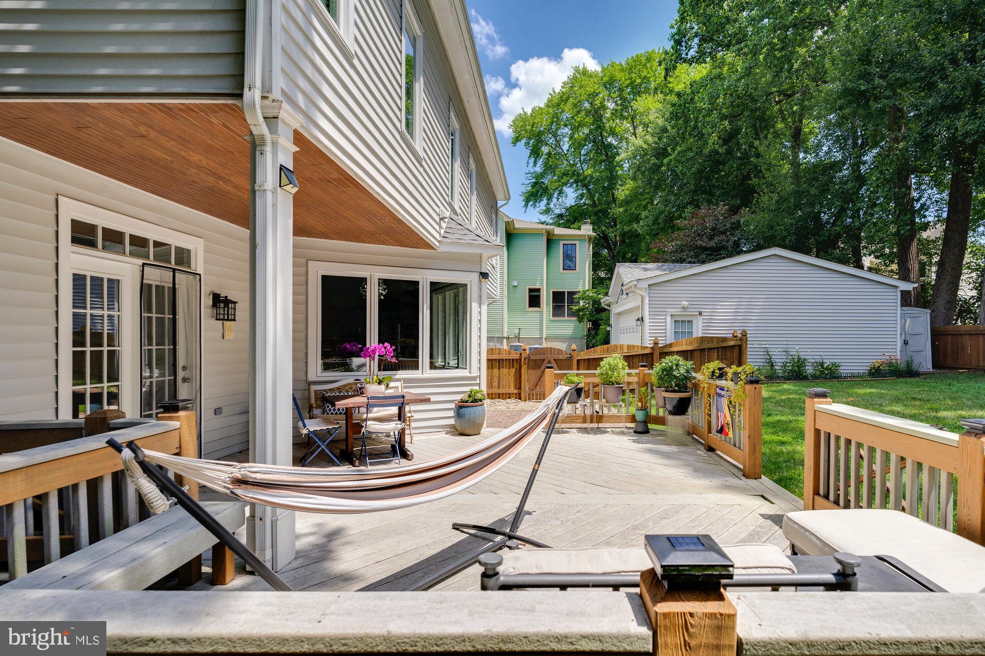 215 Tapawingo Road Southeast Vienna, VA 22180 - Photo 69 of 91