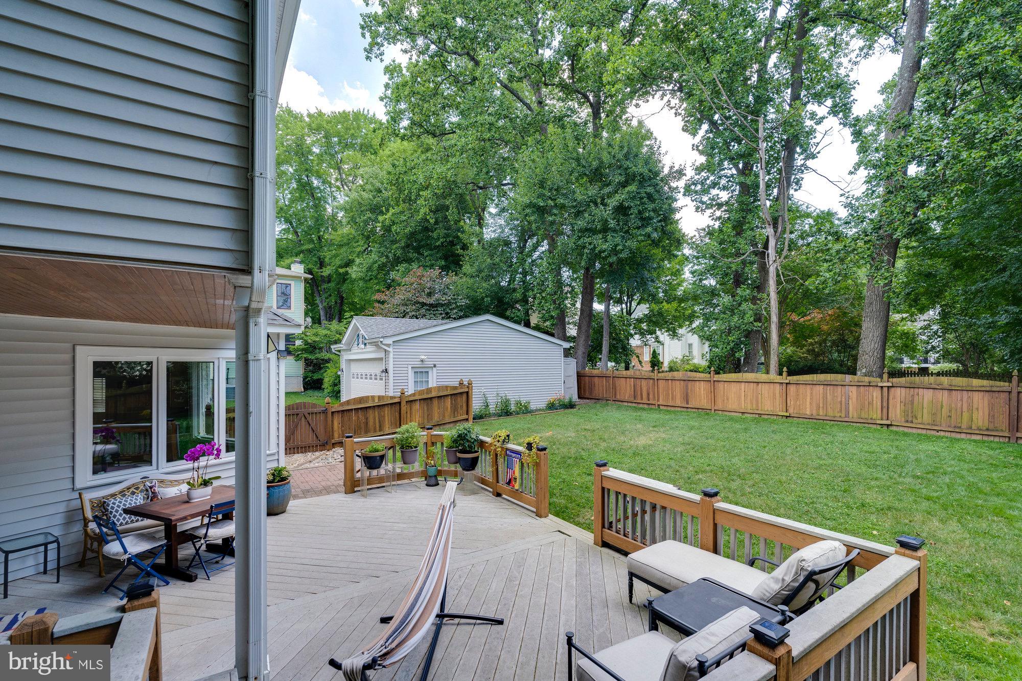 215 Tapawingo Road Southeast Vienna, VA 22180 - Photo 72 of 91