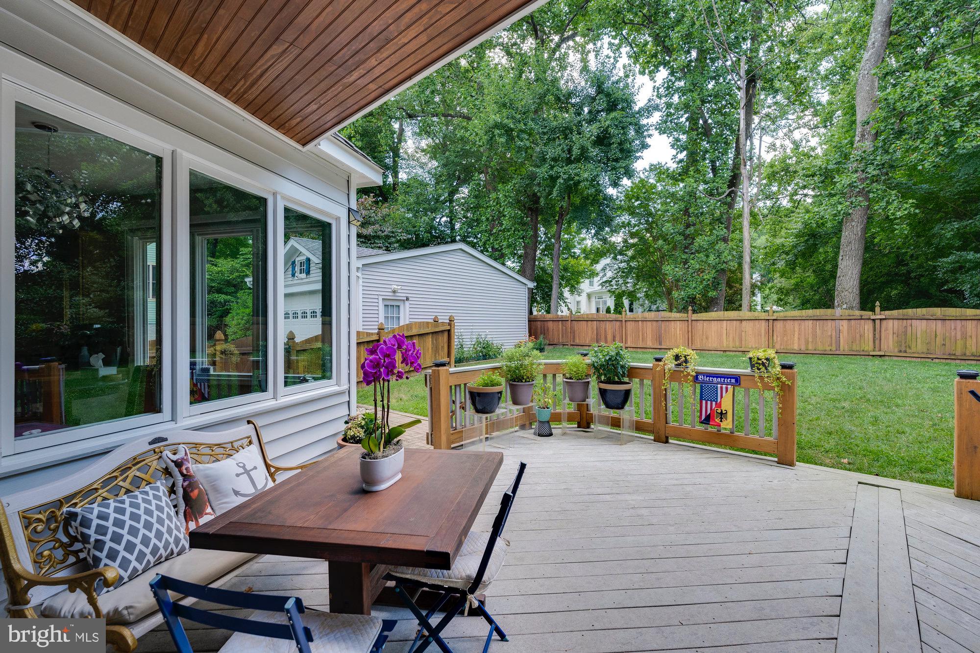 215 Tapawingo Road Southeast Vienna, VA 22180 - Photo 76 of 91