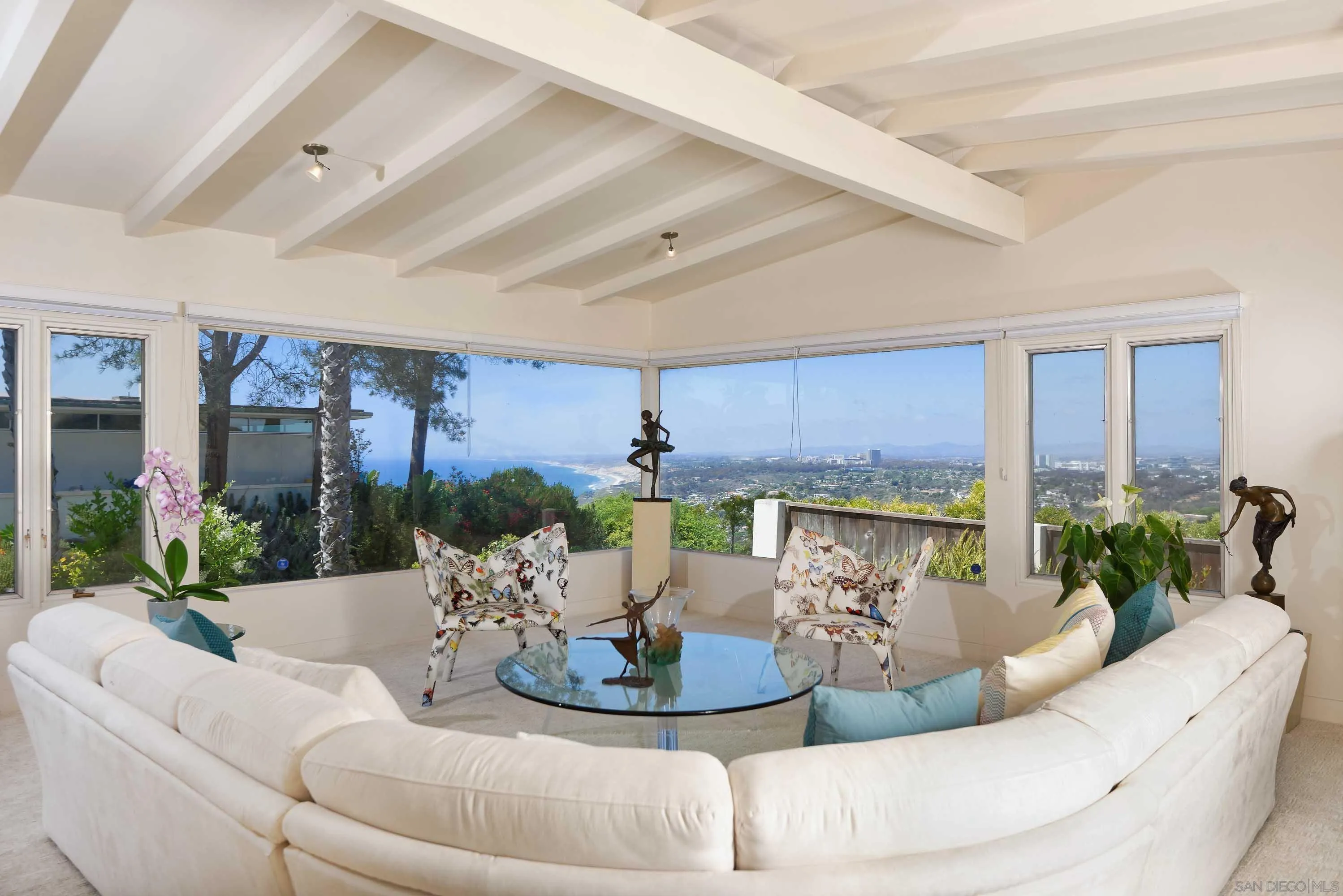 7231 Rue Michael La Jolla, CA 92037 - Photo 5 of 26