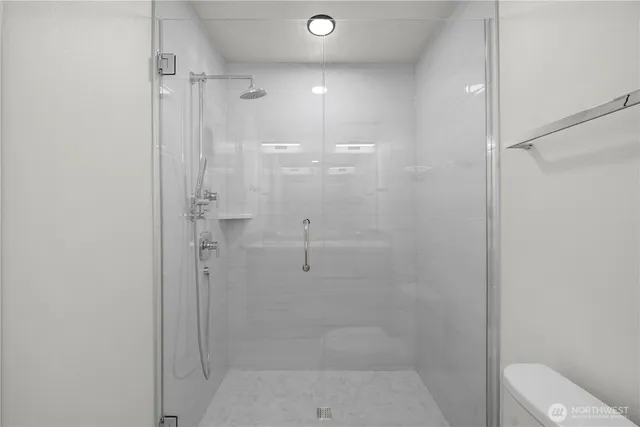 $875,000 | 7009 9th Avenue Northeast, Seattle, WA 98115