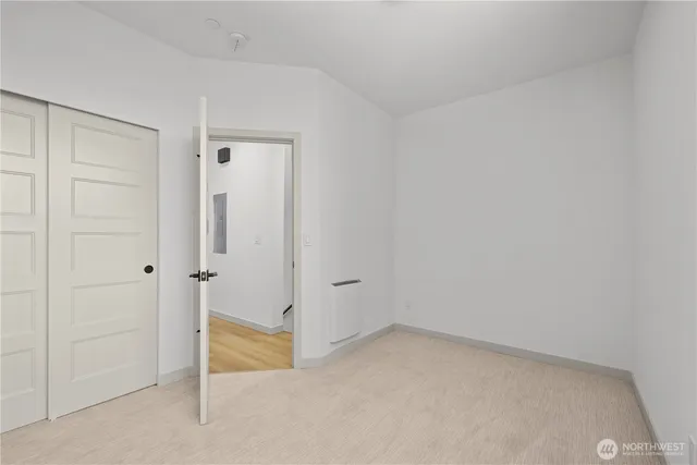 $875,000 | 7009 9th Avenue Northeast, Seattle, WA 98115