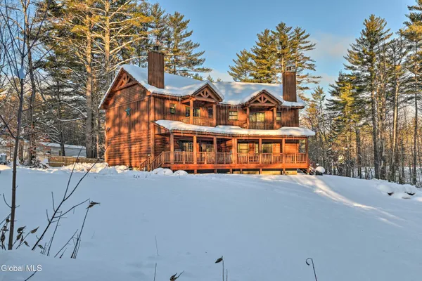 $525,000 | 45 East Holcomb Street, North Creek, NY 12853