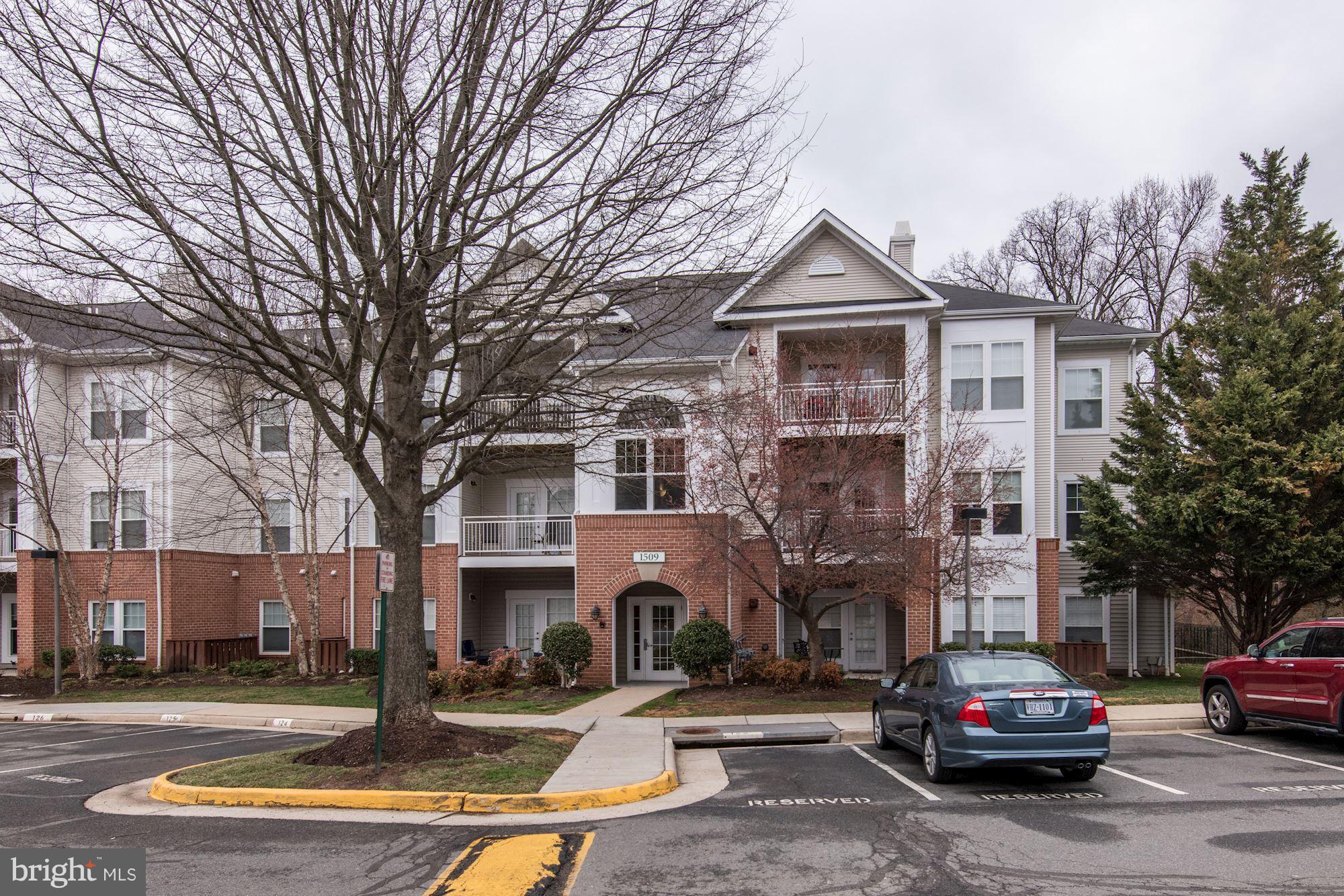 1509 North Point Drive, Unit 201 Reston, VA 20194 - Photo 19 of 19 Exterior (Front)