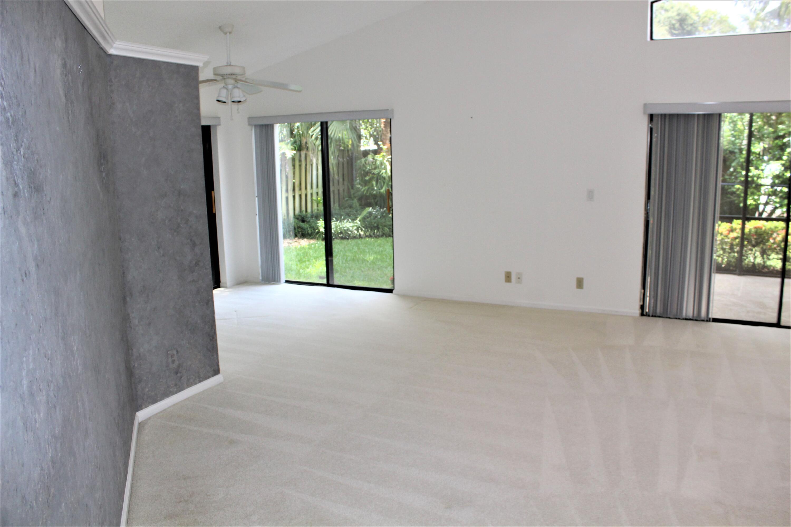 402 Oregon Lane Boca Raton, FL 33487 - Photo 14 of 63 IMG_3355 (2)