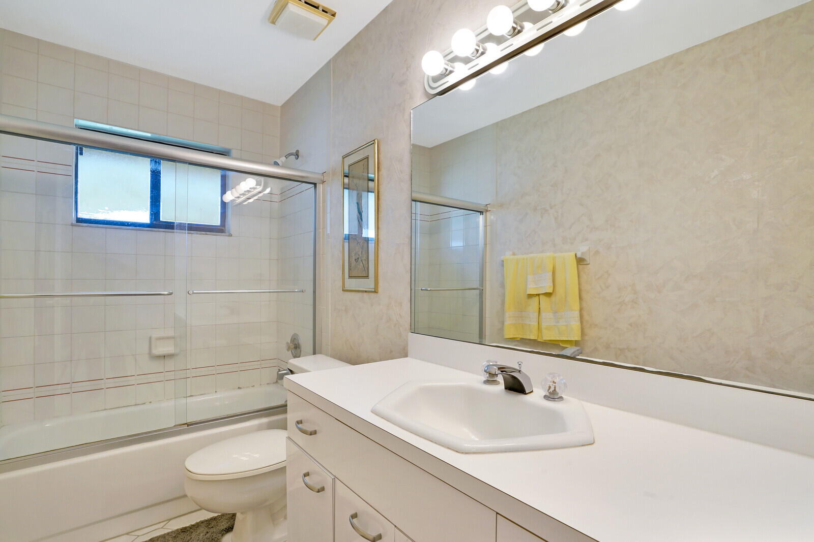 402 Oregon Lane Boca Raton, FL 33487 - Photo 32 of 63 24_Image_24_mls