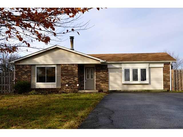 7306 North Carroll Road Indianapolis, IN 46236 - Photo 1 of 18 Gallery Image 1