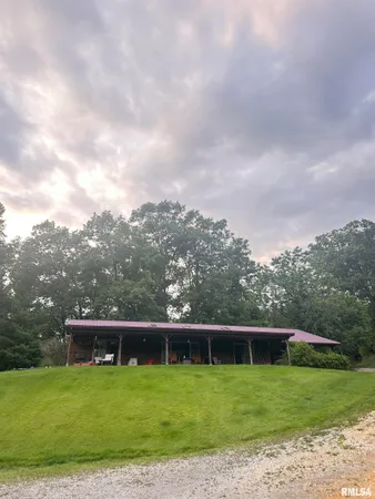 $249,000 | 155 Hickam Road, Alto Pass, IL 62905