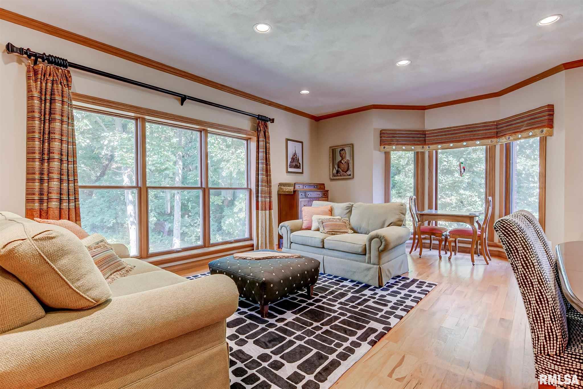 225 Timberridge Drive Springfield, IL 62702 - Photo 12 of 37