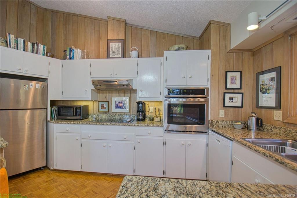 245 Devils Ridge Lane Tryon, NC 28782 - Photo 14 of 25 Gallery Image 14