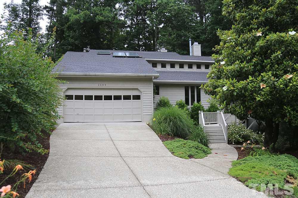 1504 Pecore Place Raleigh, NC 27615 - Photo 2 of 25